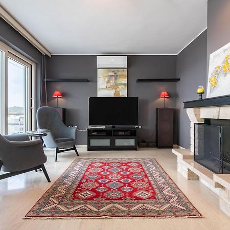Sunlight House - Palatial Fully Equipped Apartment Near The Sea Афины Экстерьер фото