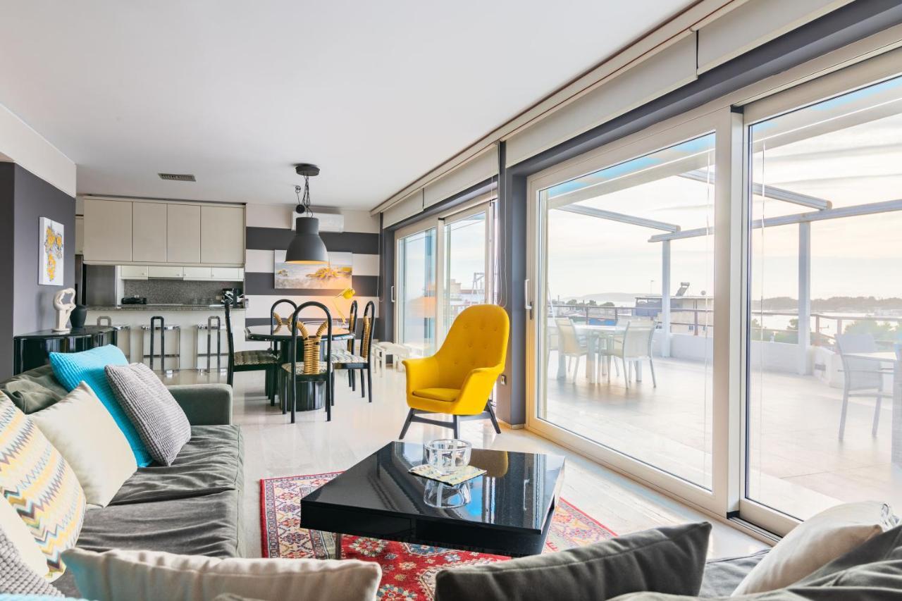 Sunlight House - Palatial Fully Equipped Apartment Near The Sea Афины Экстерьер фото